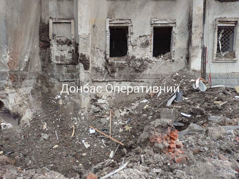 Damage in Pokrovsk as result of Russian missile strike