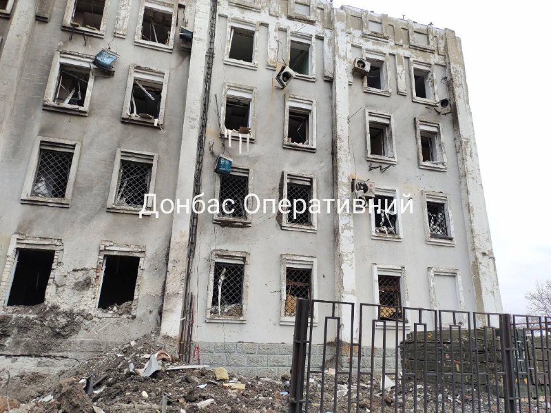 Damage in Pokrovsk as result of Russian missile strike