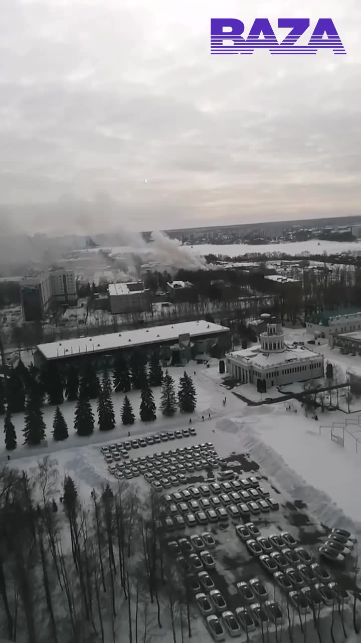 In Kazan, the Higher Command Tank School is on fire