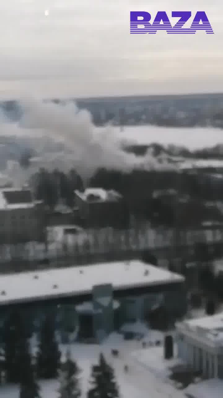 In Kazan, the Higher Command Tank School is on fire