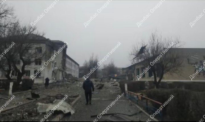 Destruction in Myrnohrad as result of Russian missile strikes