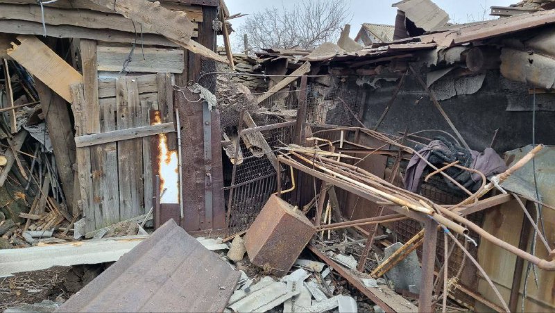 Damage in Rovenky as result of shelling