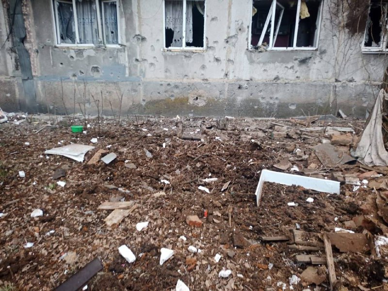 Damage in Hirnyk of Donetsk region as result of shelling