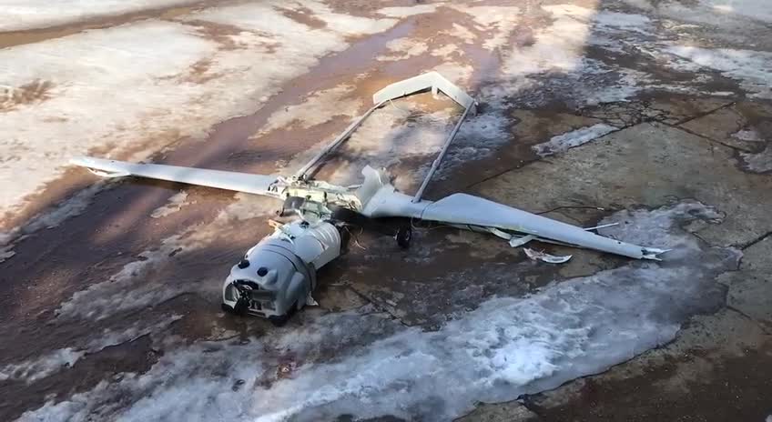 4 drones were reportedly shot down at Slavneft-Yanos refinery in Yaroslavl