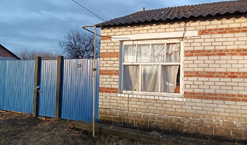 Damage in Guyevo village of Kursk region as result of shelling