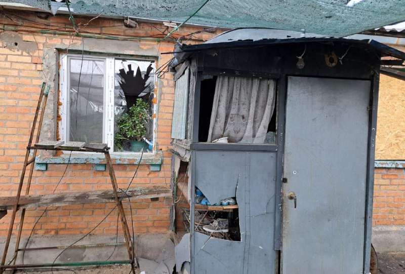 Russian army attacked Nikopol district today with artillery and UAVs