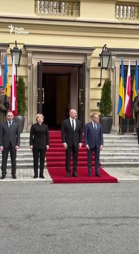 The Ukrainian delegation arrived in Warsaw. Today, the governments of Poland and Ukraine are to discuss the problem of the border blockade