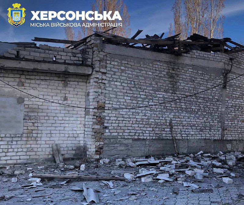 Russian army shelled Kherson overnight and this morning