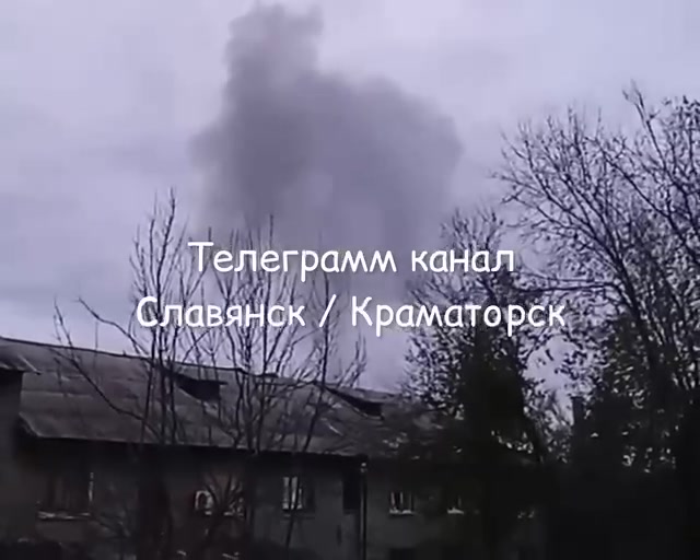 Airstrikes in the area of Sloviansk power plant