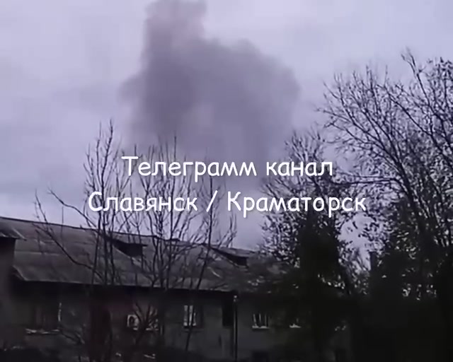 Airstrikes in the area of Sloviansk power plant